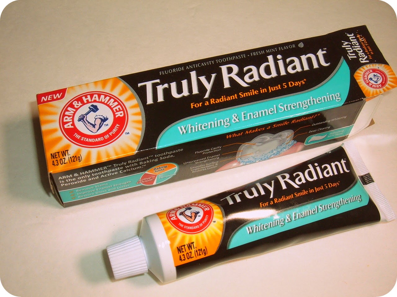 Free Sample of Arm & Hammer Truly Radiant Rejuvenating Toothpaste